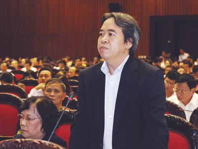 Phá “vòng kim cô” nợ xấu