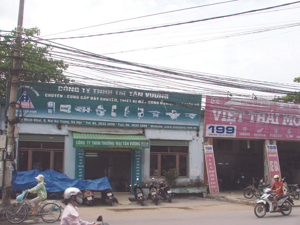 Nhà máy cơ khí công trình cho thuê trái phép hàng ngàn mét vuông đất tại 199 Minh Khai Ảnh: Hà Anh