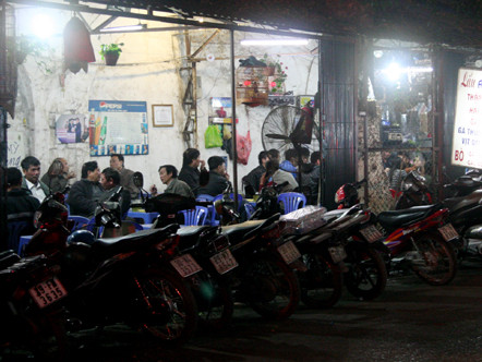 Đỏng đảnh như… quán ăn ngày tết