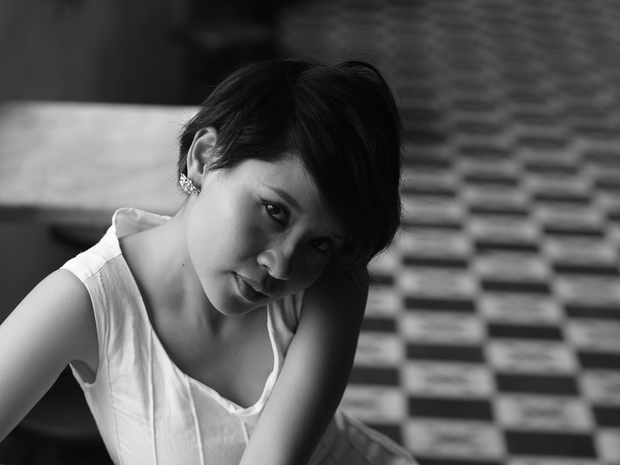 Mai Khôi 'đập' Phạm Ngà