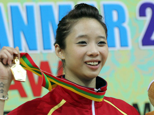 Thúy Vi giành huy chương vàng đầu tiên cho Việt Nam
