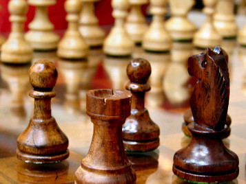 Giết hàng xóm vì cần người chơi cờ dưới âm phủ