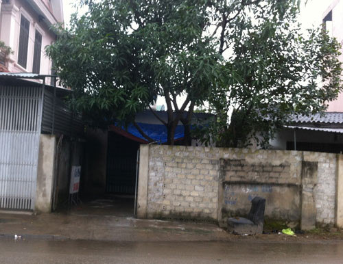 Tú bà 19 tuổi điều hành quán cà phê mại dâm