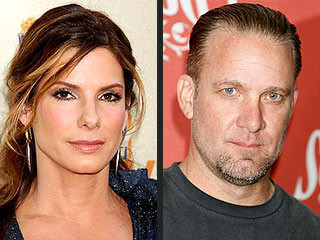 Hoa hậu FBI Sandra Bullock và Jesse James chính thức chia tay