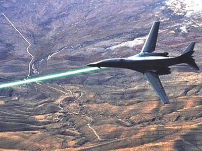 Mỹ sẽ gắn vũ khí laser trên máy bay, tàu chiến