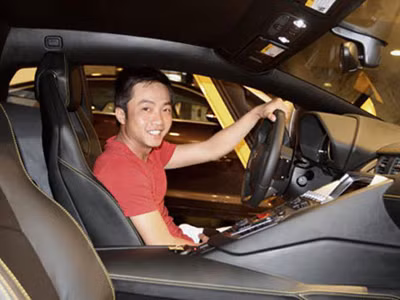 Cường Đô la trên siêu xe giá hơn 1 triệu USD