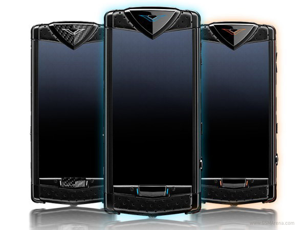 Vertu vén màn smartphone xa xỉ