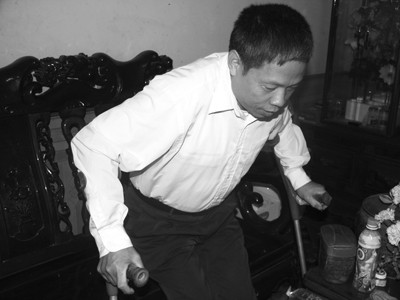 Giã từ nạng sau 15 năm bị gout