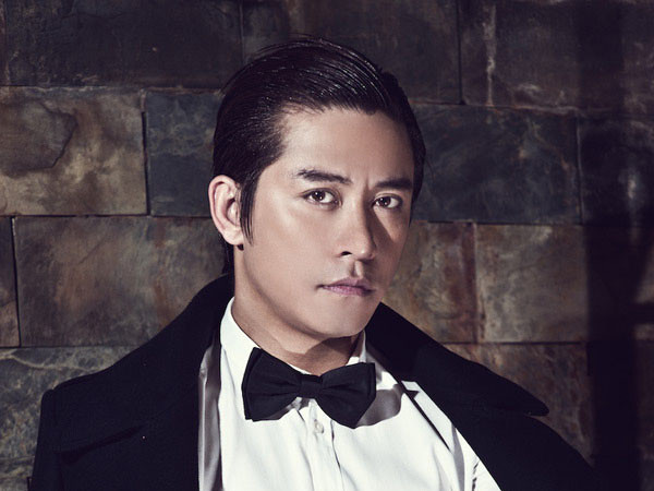 Tuấn Hưng lại khoe khéo