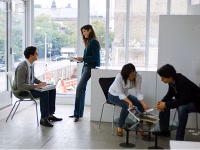 Giúp dân văn phòng thảnh thơi làm việc