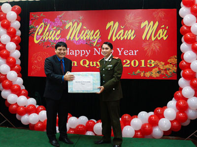 Anh Nguyễn Đắc Vinh chúc Tết Bộ Tư lệnh Cảnh vệ