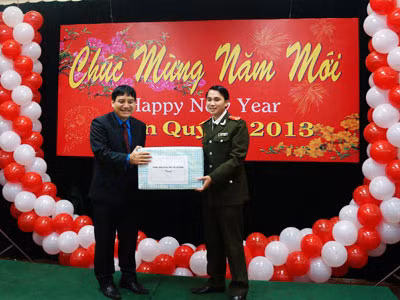 Anh Nguyễn Đắc Vinh chúc Tết Bộ Tư lệnh Cảnh vệ