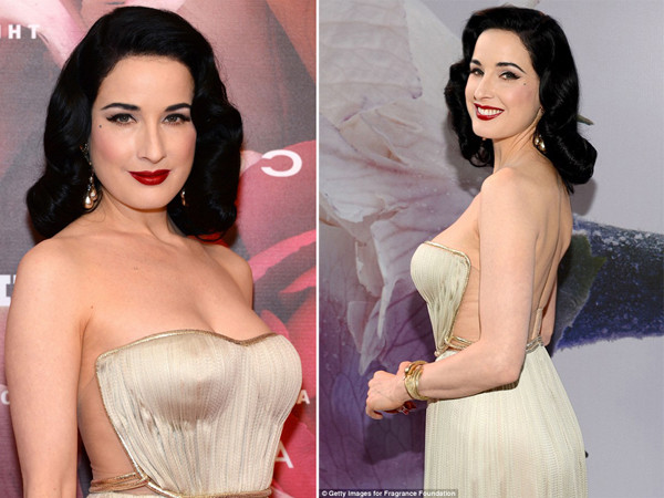 Vũ nữ thoát y Dita Von Teese khéo léo khoe vòng một