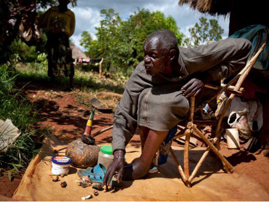 Pháp sư John Dimo đoán ông Obama sẽ tái đắc cử Tổng thống Mỹ