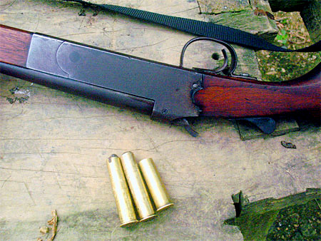 Sát thủ trong vụ bắn chết người mặc áo giáp bị bắt