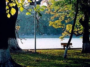 Không khí lạnh suy yếu, miền Bắc hửng nắng ấm