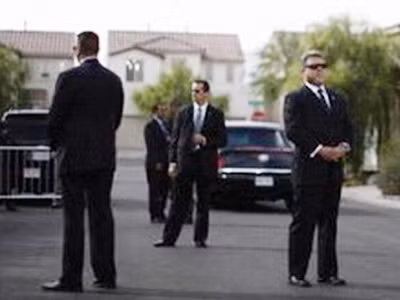 12 mật vụ bảo vệ ông Obama có hành vi mua dâm