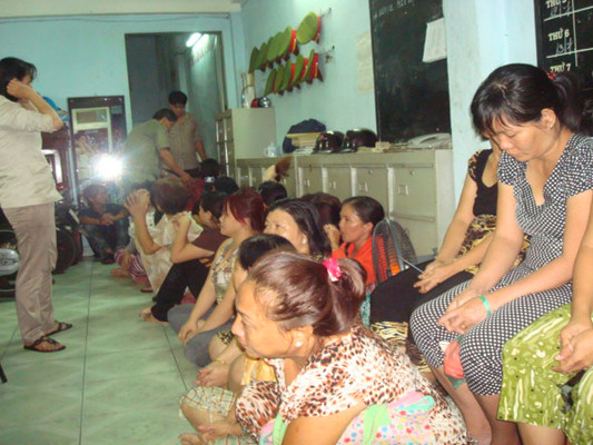 Triệt phá 2 sòng bạc quy mô lớn nằm trong chung cư