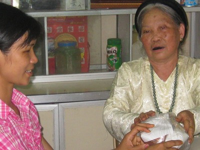 Thuốc gia truyền chữa hiếm muộn, sa dạ con