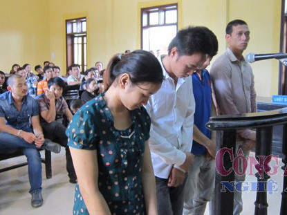 Hoa khôi sơn cước sa bước 'tiên nâu'