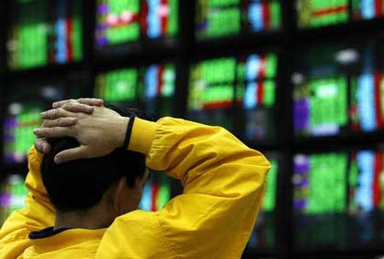 Chứng khoán châu Á trái chiều, vàng dự báo đổ dốc