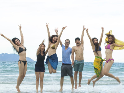 Nữ hoàng Biển - sân chơi của ai?