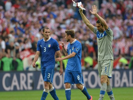 Người Italia và bi kịch phòng ngự