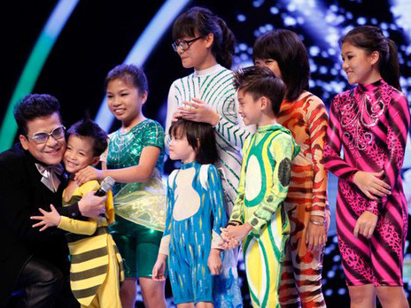 Nhóm Hoa mẫu đơn diễn 'Chúa tể rừng xanh' dịp 2/9