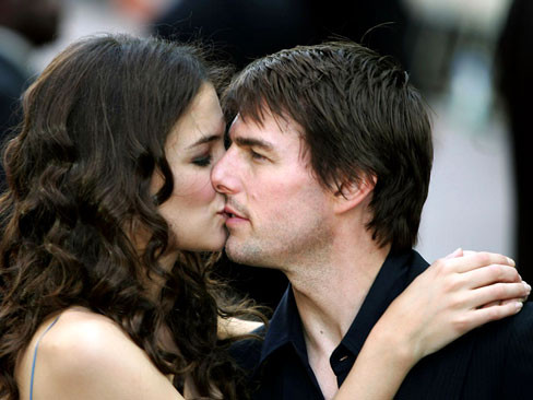 Tom - Katie: Nhìn lại những ngày tháng mặn nồng