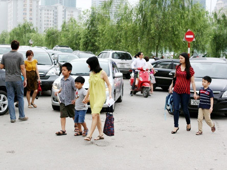 Bộ GD&ĐT giải đáp nhiều vấn đề 'nóng' đầu năm học