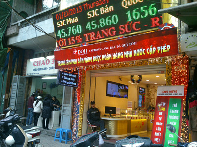 Không giấy phép vẫn mua bán vàng miếng vô tư