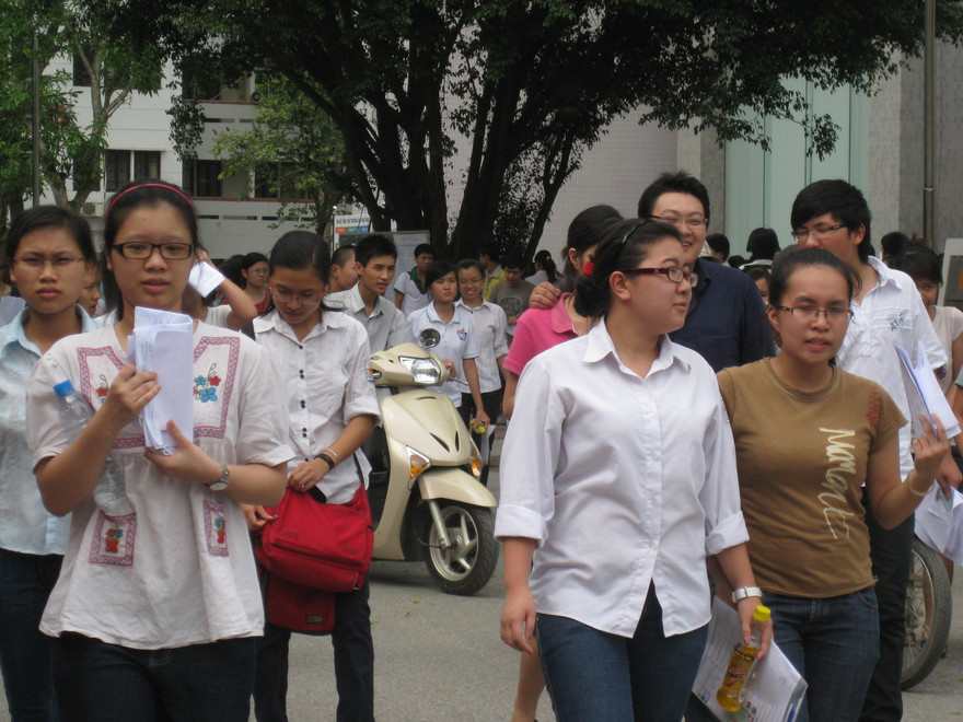 200 trường THPT có điểm thi đại học cao nhất