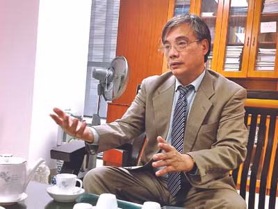 PGS.TS Trần Đình Thiên