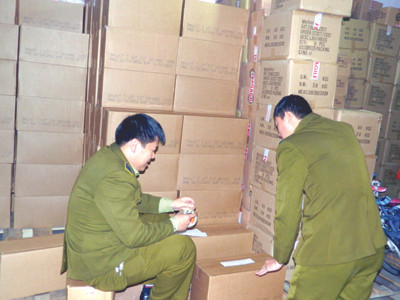 Tạm giữ 6.000 hộp sữa Danlait để làm rõ