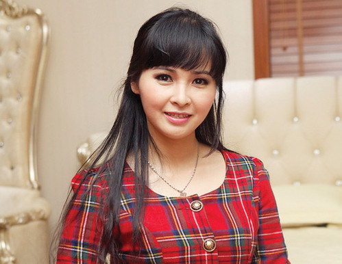 Khi người giàu... hát