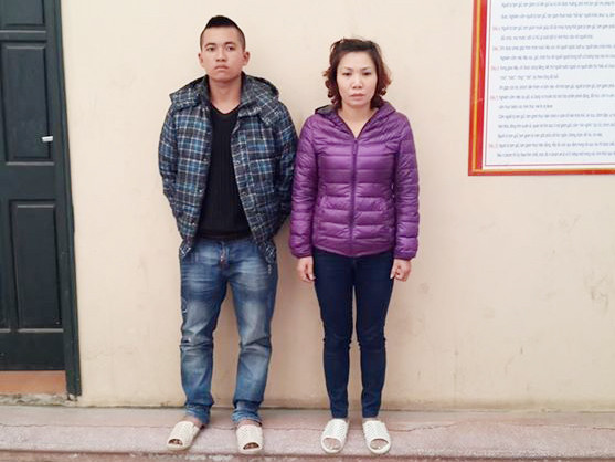 Hai đối tượng Hòa và Vân tại cơ quan điều tra