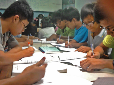 Dạy thêm vẫn là thu nhập chính