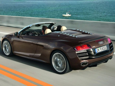 Clip: Quá trình lắp ráp Audi R8 Spyder