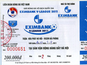 Sân Hàng Đẫy 'ép giá' khán giả Hải Phòng