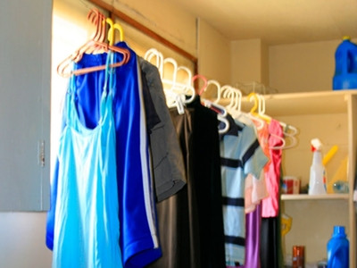 Phơi quần áo trong nhà không tốt cho sức khỏe