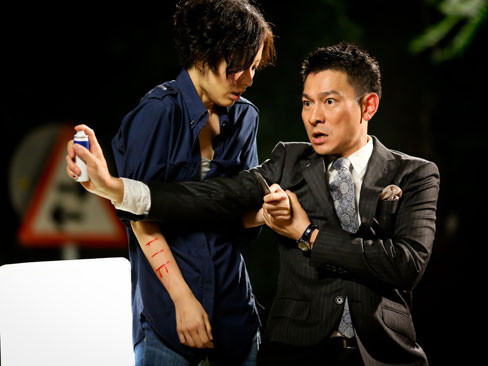 Lưu Đức Hoa bị... mù