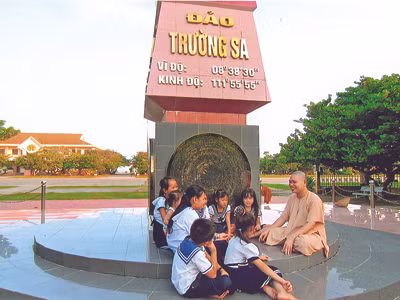 Trường Sa, vẳng tiếng chuông chùa