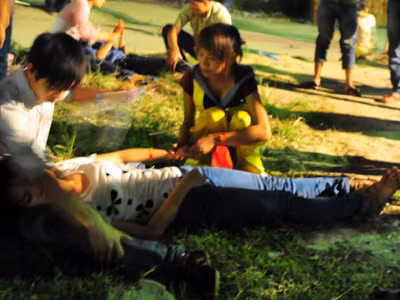 Hàng chục người ngất vì chen xem pháo hoa