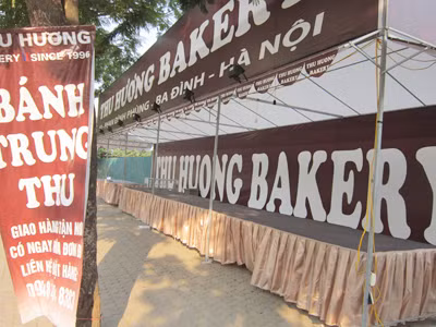 Bánh trung thu cháy hàng