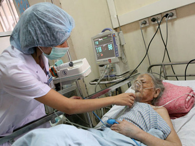 Điều dưỡng viên sang Đức làm việc không mất phí môi giới. Ảnh: N.Thắng