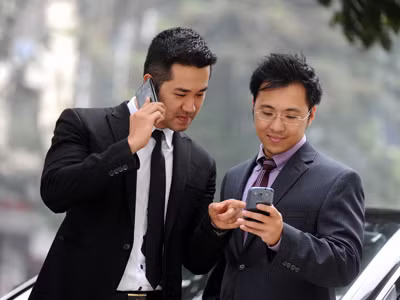 MobiFone ưu đãi siêu phẩm di động cho khách hàng doanh nghiệp