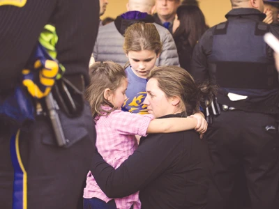 Những cô giáo xả thân cứu trò