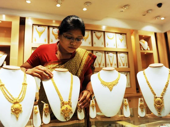 Vàng quốc tế đêm qua tăng nhẹ nhưng vàng trong nước sáng nay ít biến động. Nguồn ảnh: washingtontimes.com