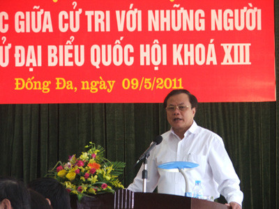 Mong nhìn thấy hành động hơn lời hứa