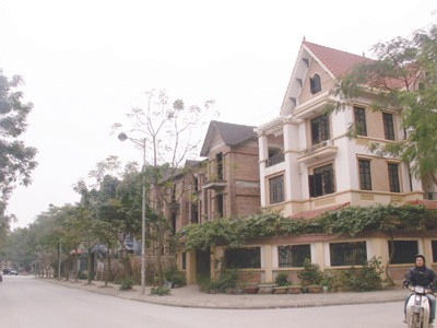 Có nên mua nhà đất vào thời điểm hiện nay?